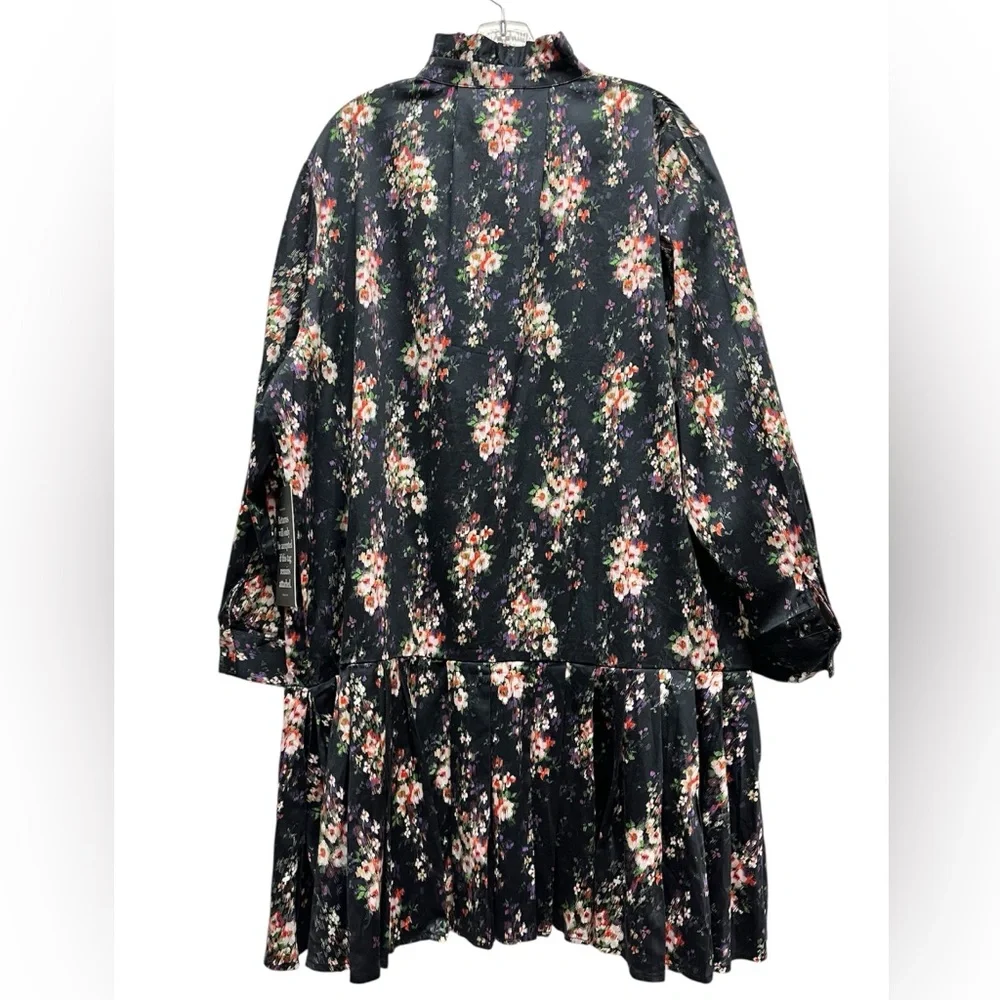 Tuckernuck Tate Dress Onyx Falling Flowers Bouquet Floral Ruffle Pleated Hem 3XL - Picture 4 of 11